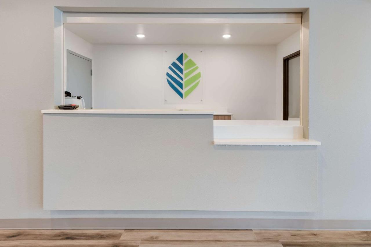 Woodspring Suites Meridian Buitenkant foto